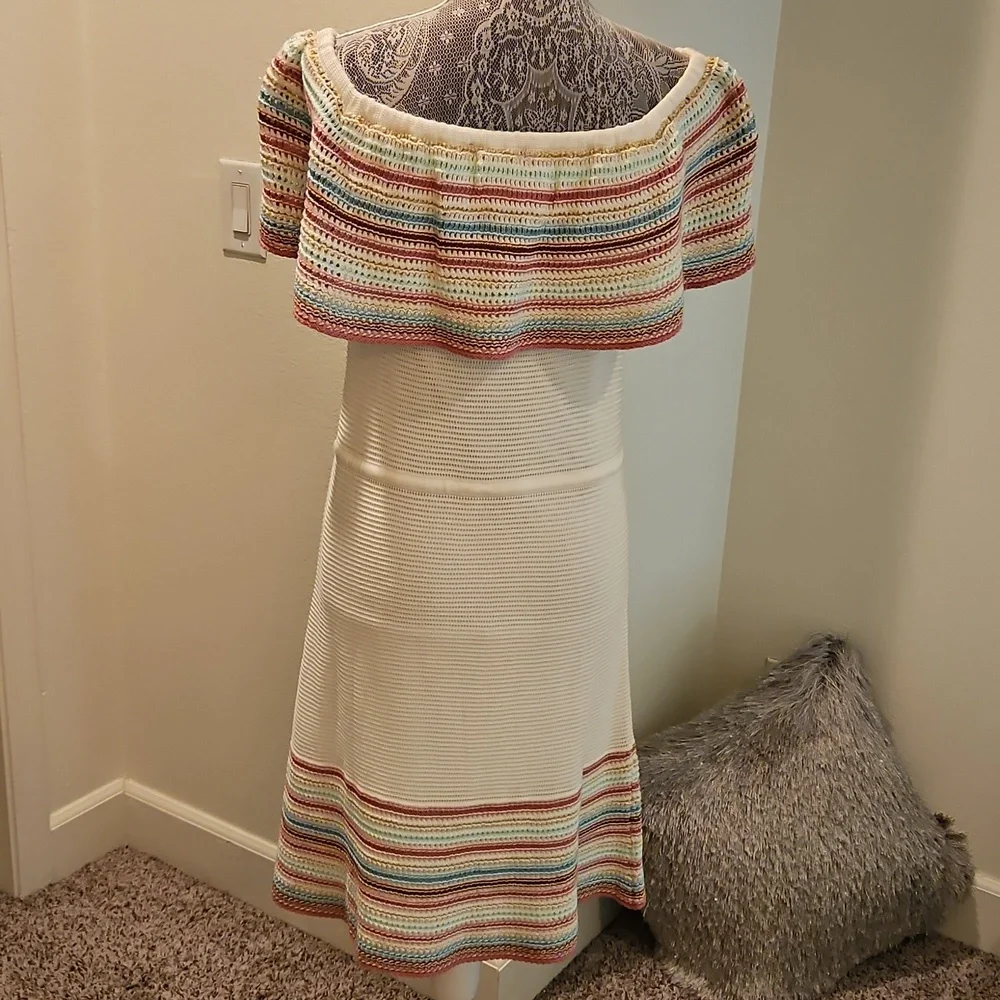 INC International Concepts Multicolor Off-Shoulder Dress size M - Picture 6 of 10